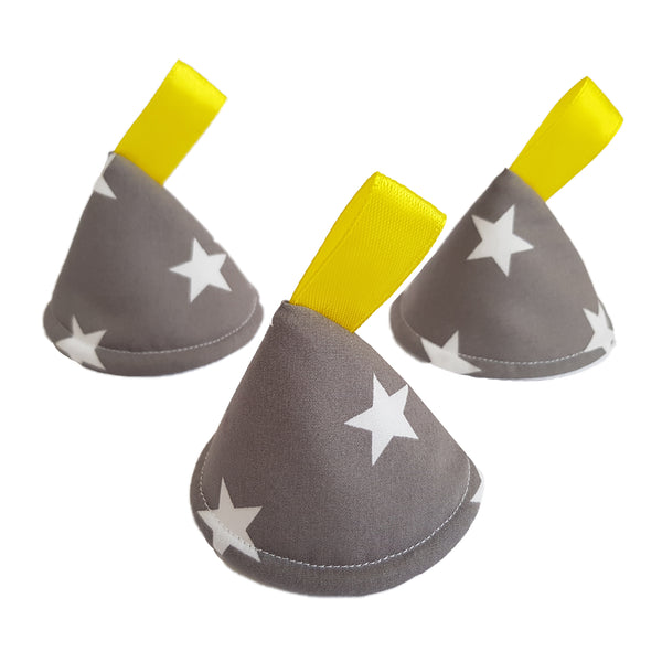 Stars Pee Pee Teepees. Grey, White & Yellow.